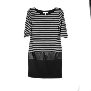 Sandra Darren Black Gray Stripe Shift Dress Size 8